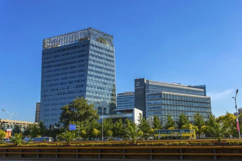 融科资讯中心实景图，中关村写字楼